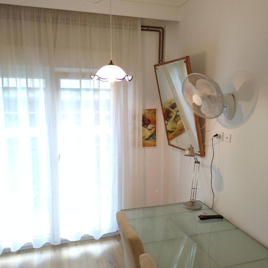 Promenade Apartment With Sea View Солун Екстериор снимка