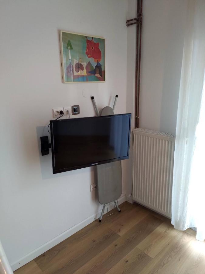 Promenade Apartment With Sea View Солун Екстериор снимка