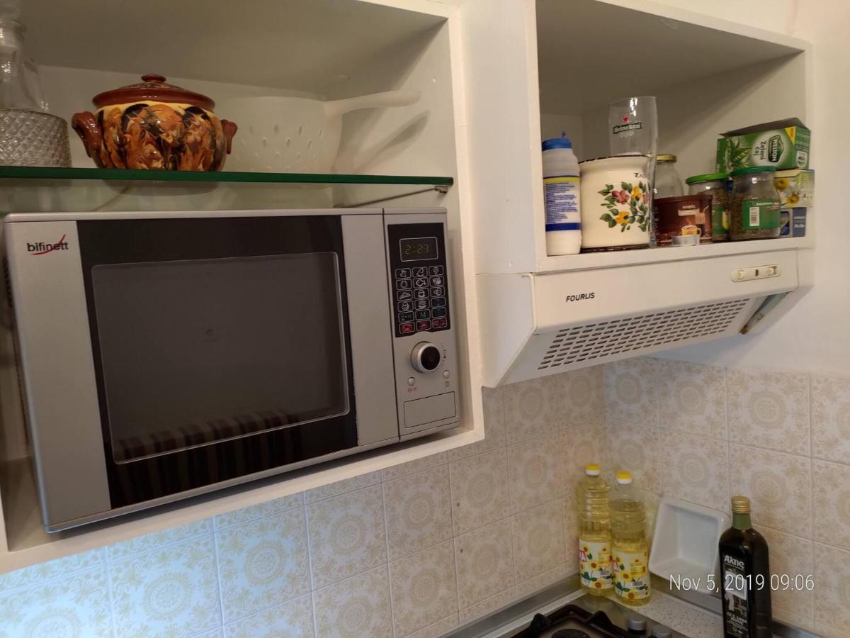 Promenade Apartment With Sea View Солун Екстериор снимка