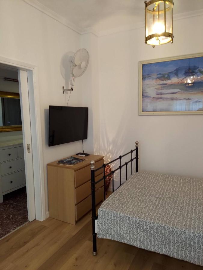 Promenade Apartment With Sea View Солун Екстериор снимка
