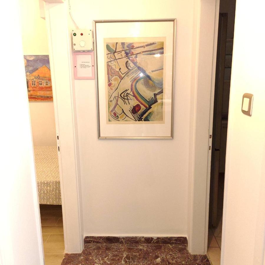 Promenade Apartment With Sea View Солун Екстериор снимка