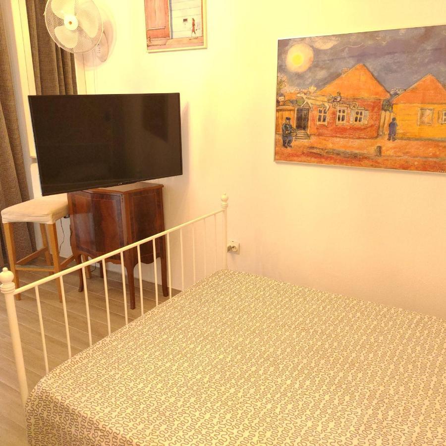 Promenade Apartment With Sea View Солун Екстериор снимка
