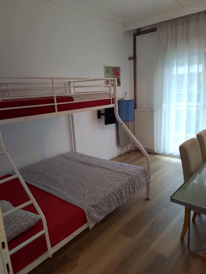 Promenade Apartment With Sea View Солун Екстериор снимка