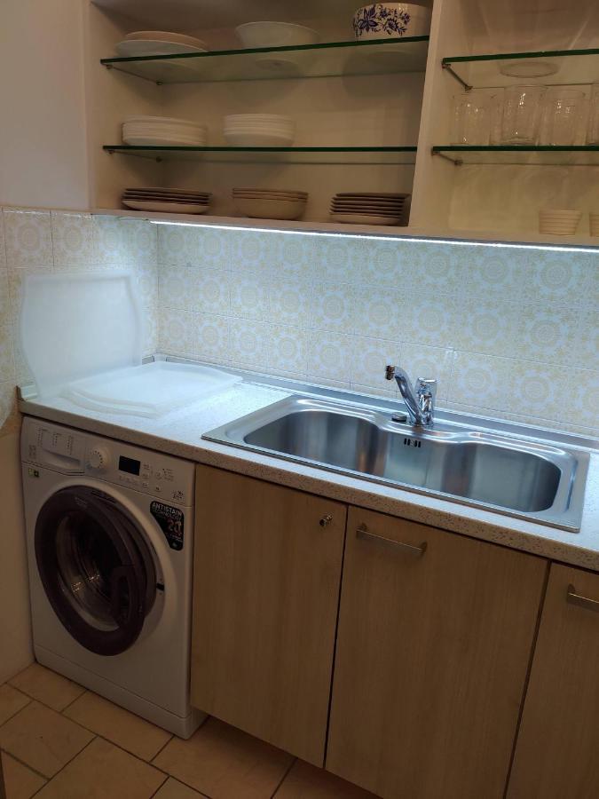 Promenade Apartment With Sea View Солун Екстериор снимка