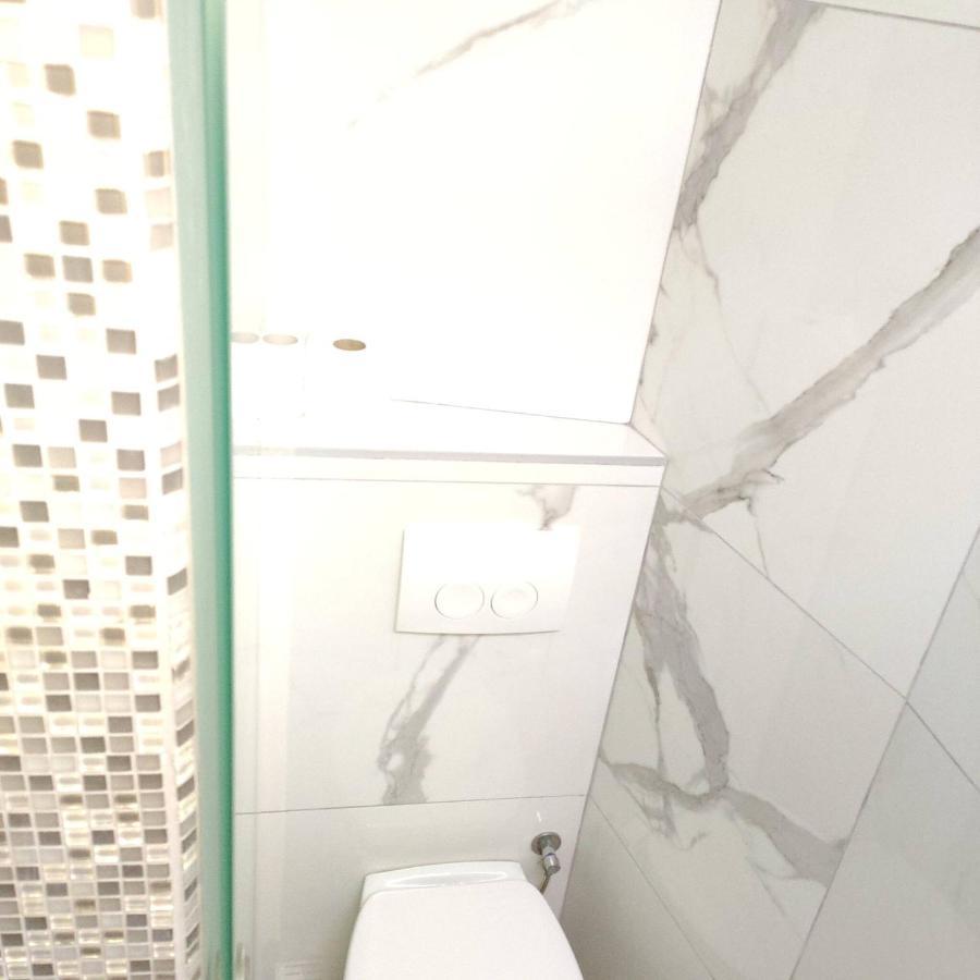Promenade Apartment With Sea View Солун Екстериор снимка