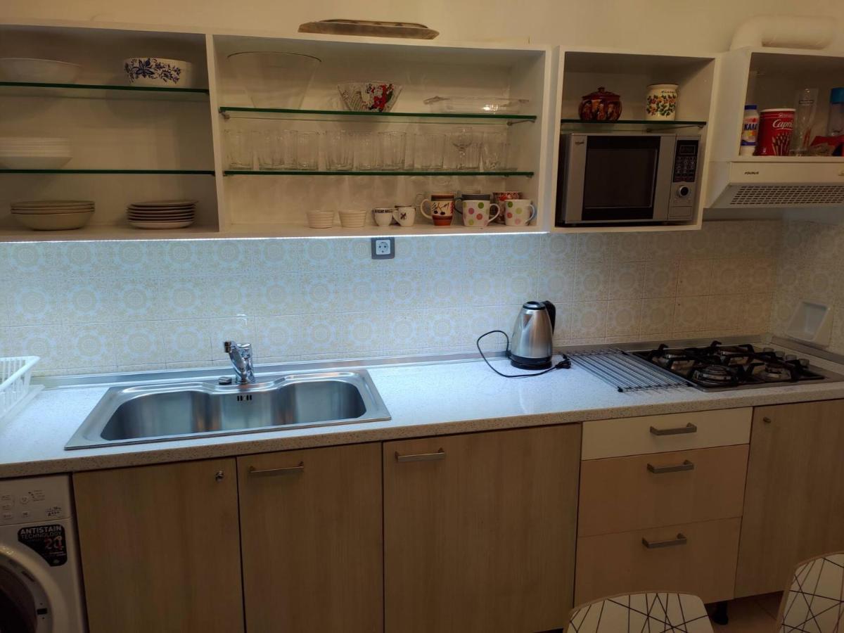 Promenade Apartment With Sea View Солун Екстериор снимка